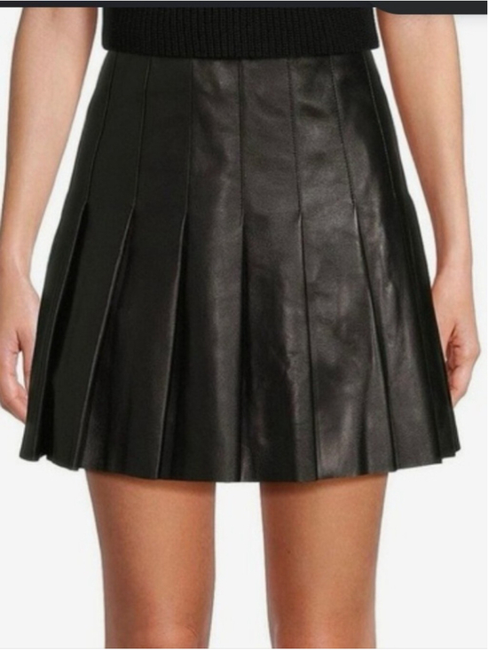 Zara Other - Zara vegan leather pleated mini skirt featuring a high-rise waist, small